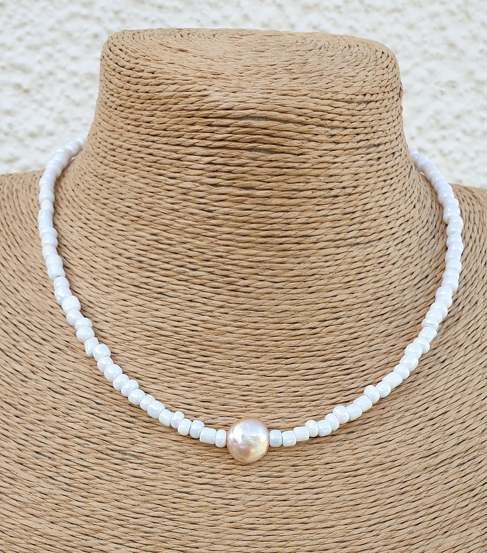 Thumbnail: Freshwater Pearl necklace 