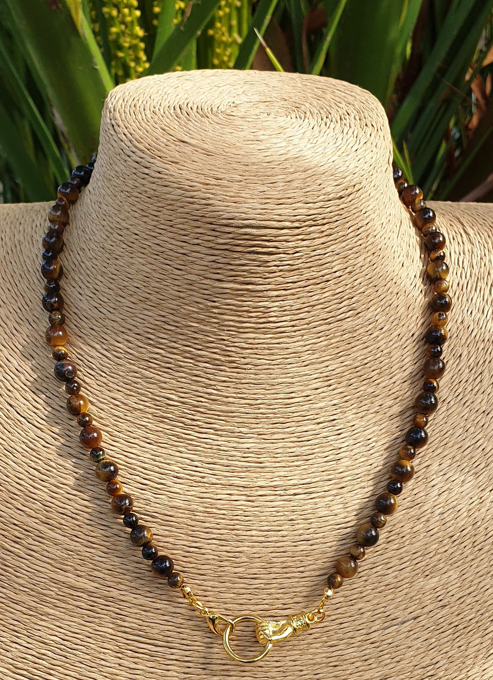 Thumbnail: Tigers eye necklace 