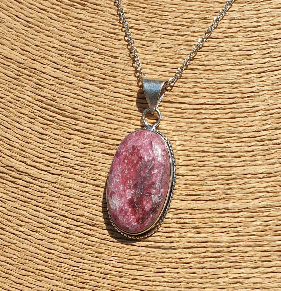 Thumbnail: Thulite necklace 