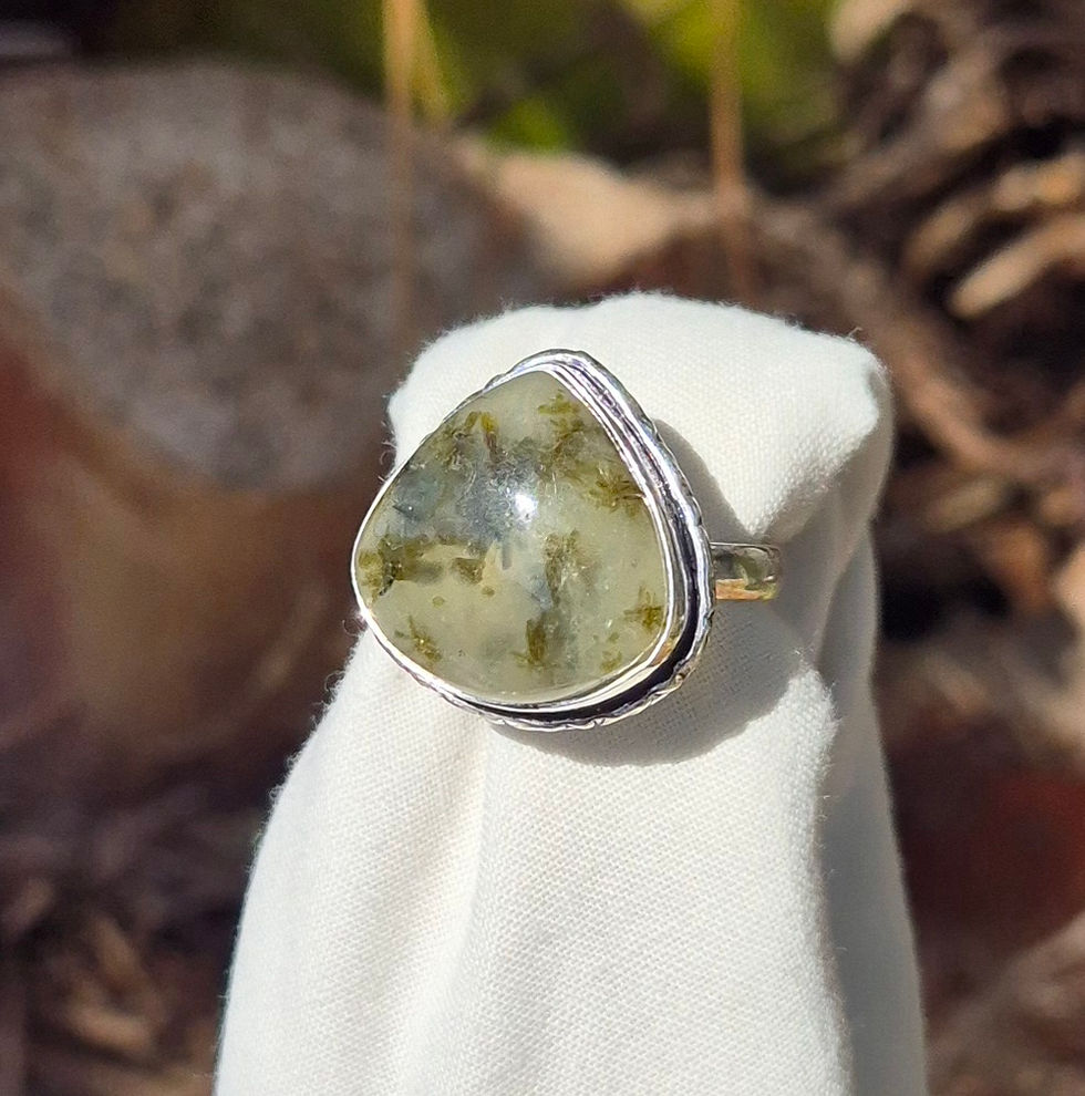Thumbnail: Prehnite Ring Size Y