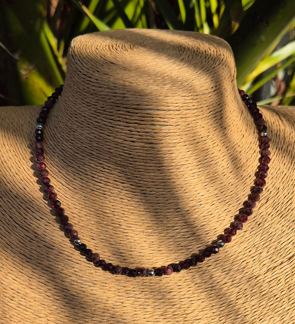 Thumbnail: Red Garnet Necklace 