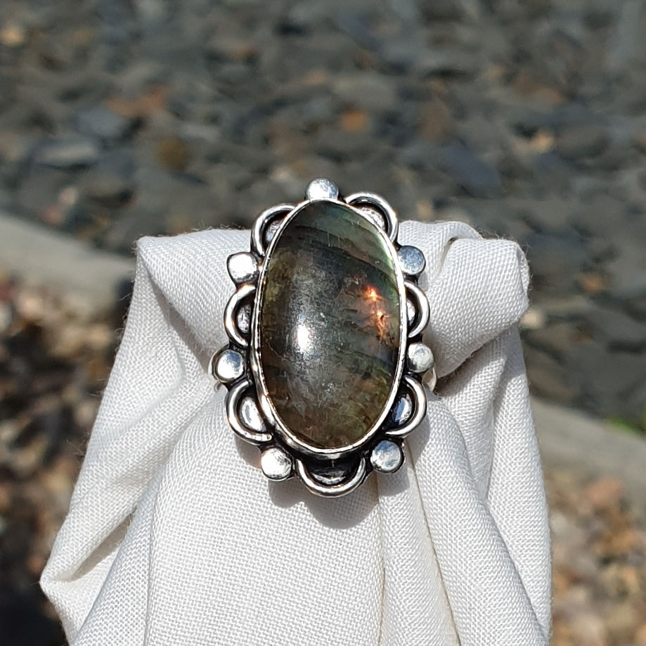 Thumbnail: Labradorite ring size R
