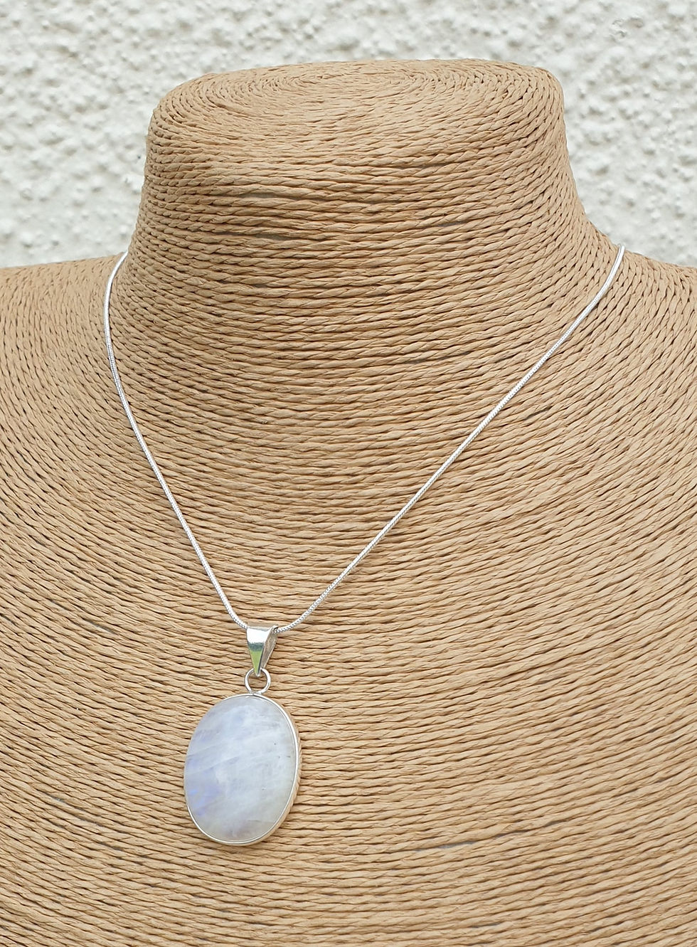 Thumbnail: Moonstone necklace 