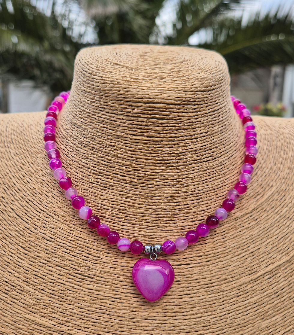 Thumbnail: Pink Agate heart Necklace 