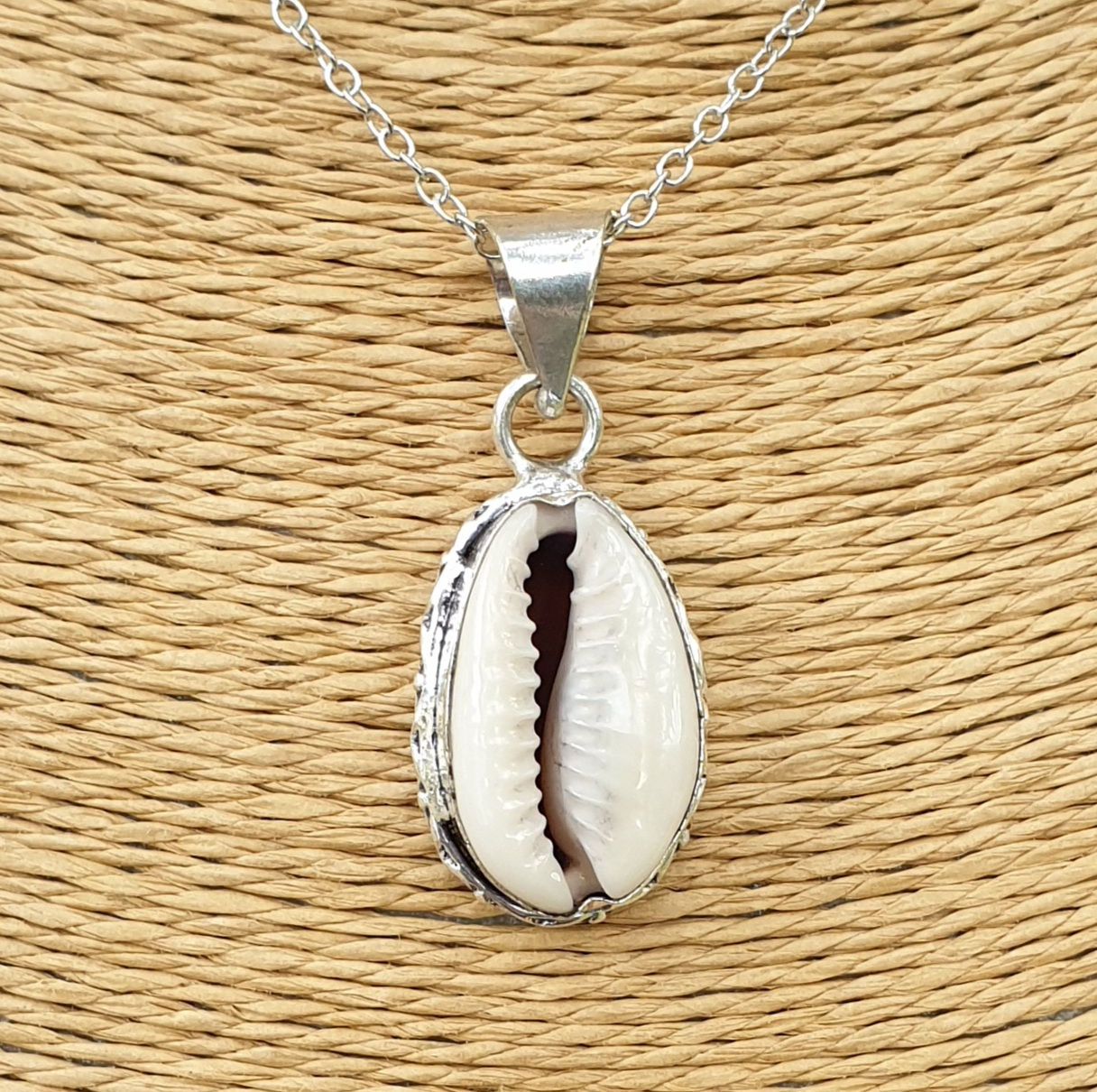 Cowrie shell necklace 