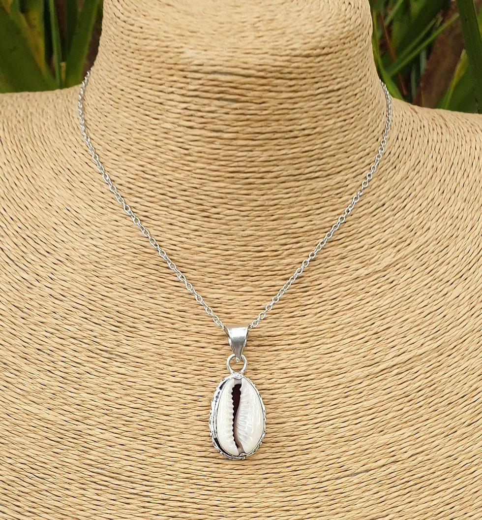 Thumbnail: Cowrie shell necklace 