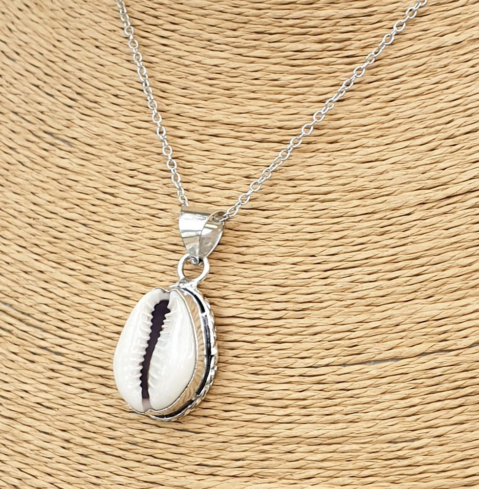 Thumbnail: Cowrie shell necklace 