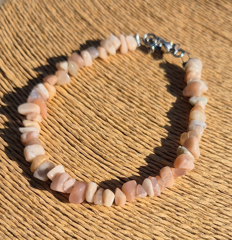 Thumbnail: Peach Moonstone Bracelet 