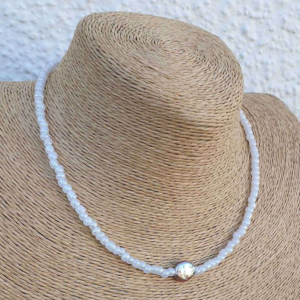 Thumbnail: Freshwater Pearl necklace 