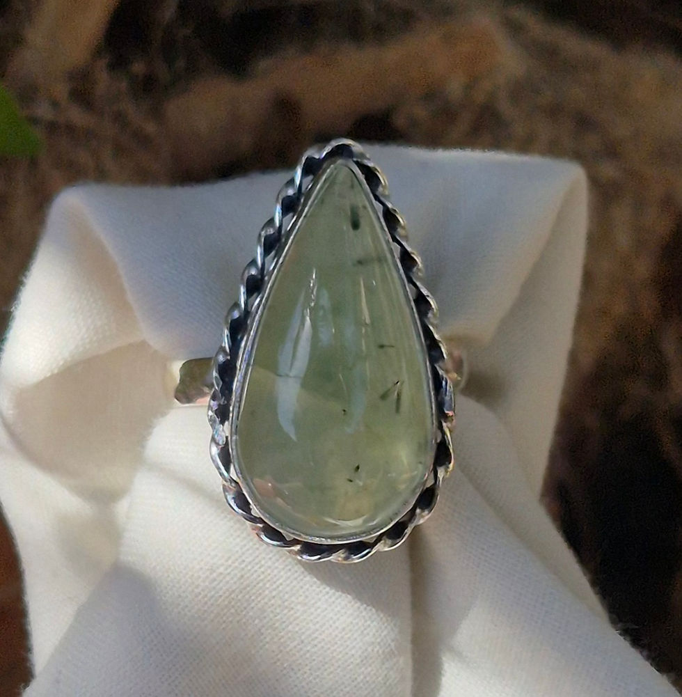Thumbnail: Prehnite Ring Size S