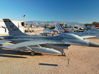 F-16A 80-0527