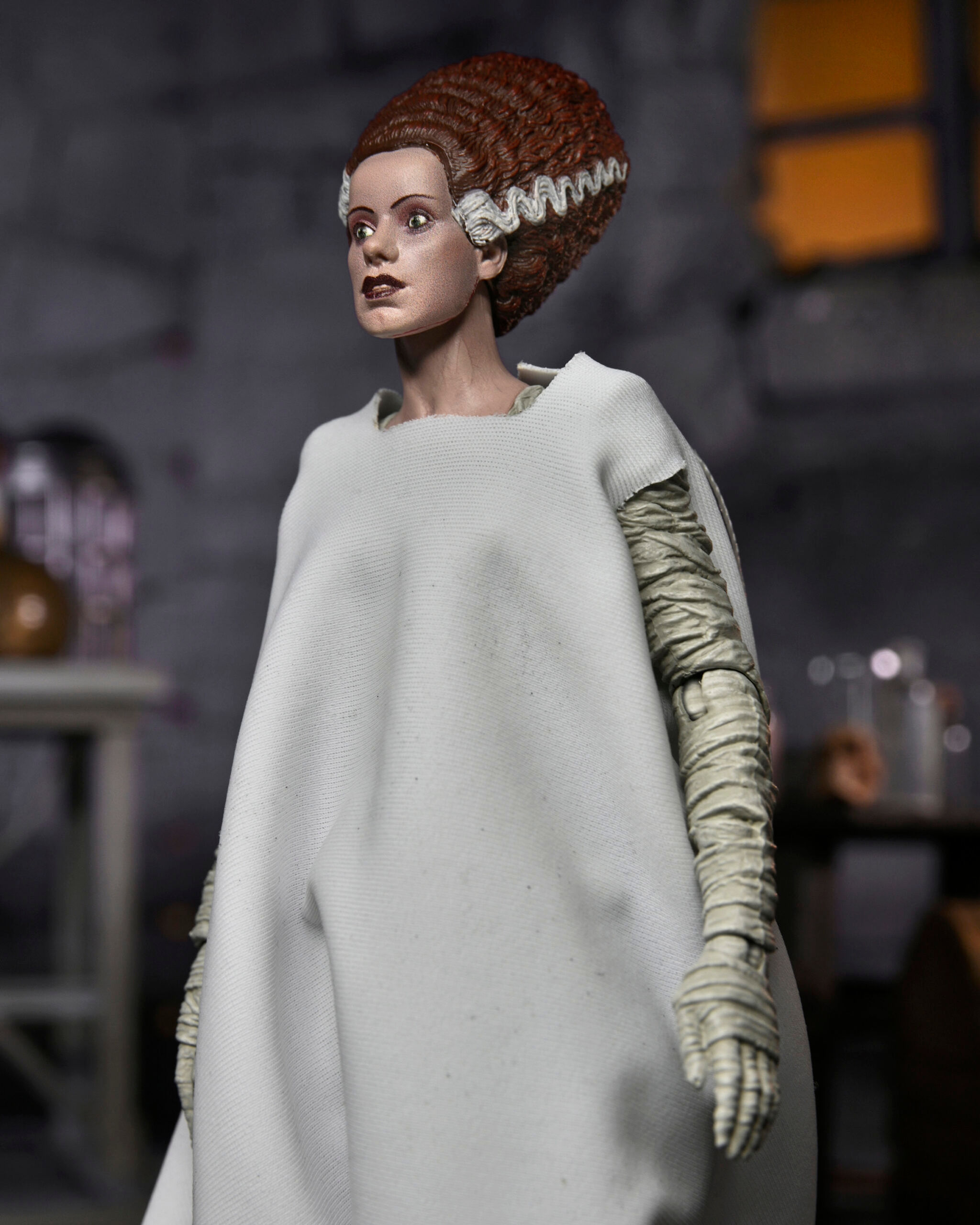 NECA: Universal Monsters Ultimate Bride of Frankenstein (Colour)(NEW)