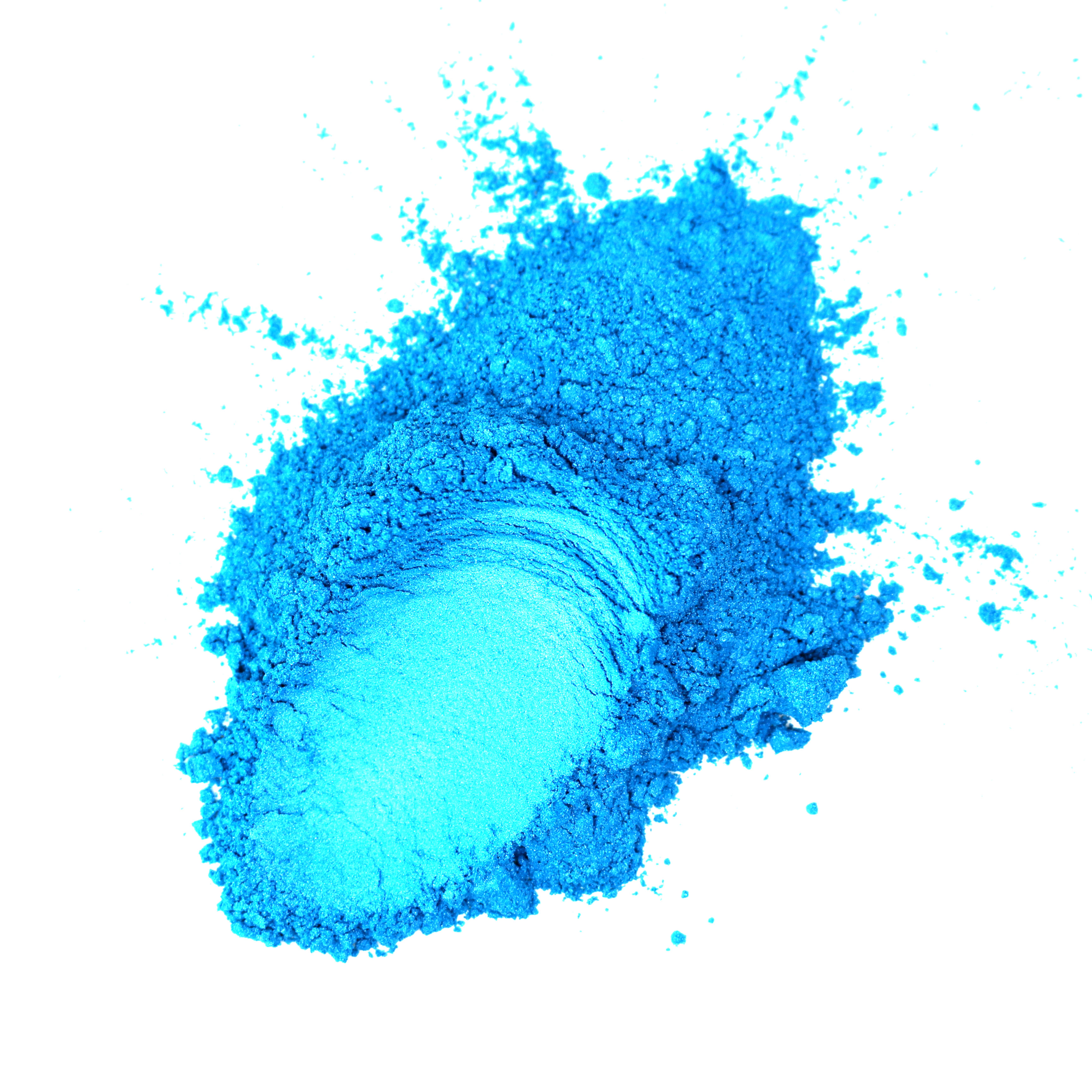 Farbintensives Perlglanz Pulver – lose aufgetragen, feine Körnung sichtbar