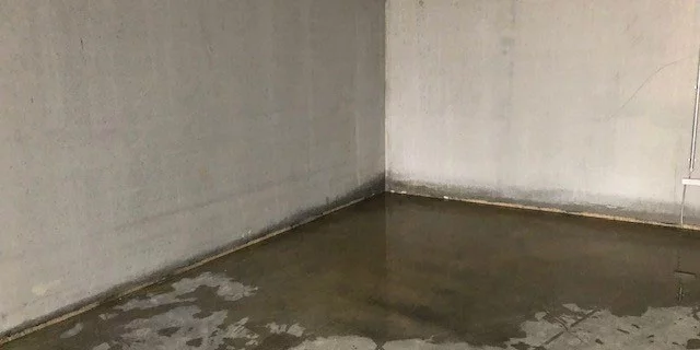 Feuchtigkeit_Garage.webp
