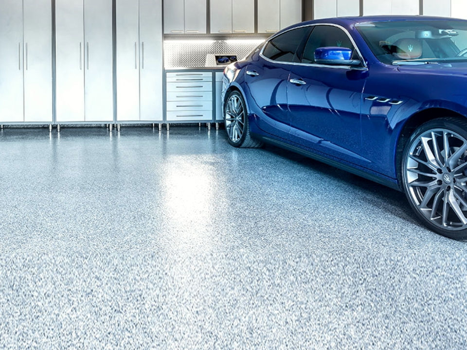 Thumbnail: Close-up van gladde, chemisch bestendige epoxyvloer