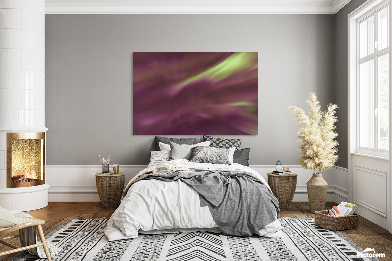 Enlarged canvas or prints of the Saskatchewan Aurora Borealis available for sale