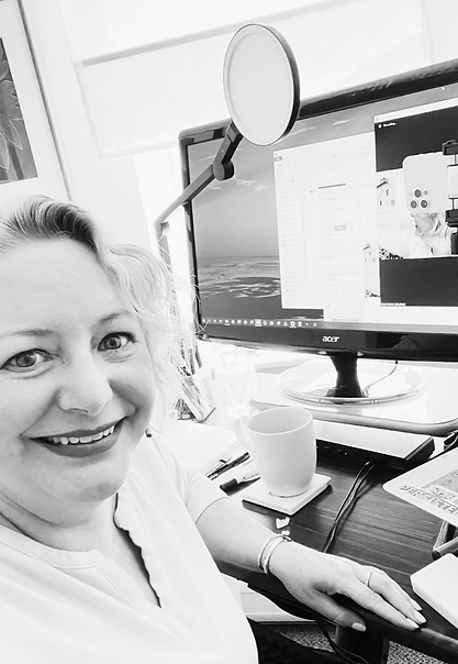 Sara Munro is a social media content creator and trainer at Social Content Retreats