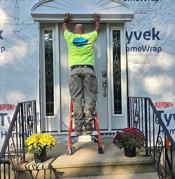 Entry Way Pedament.jpg