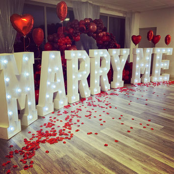 Marry Me proposal balloons