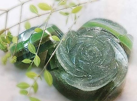 Sabun Kesegaran Alami (Herbal Refreshing Soap)