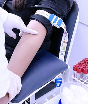 ADRI TOMA DE MUESTRA.jpg