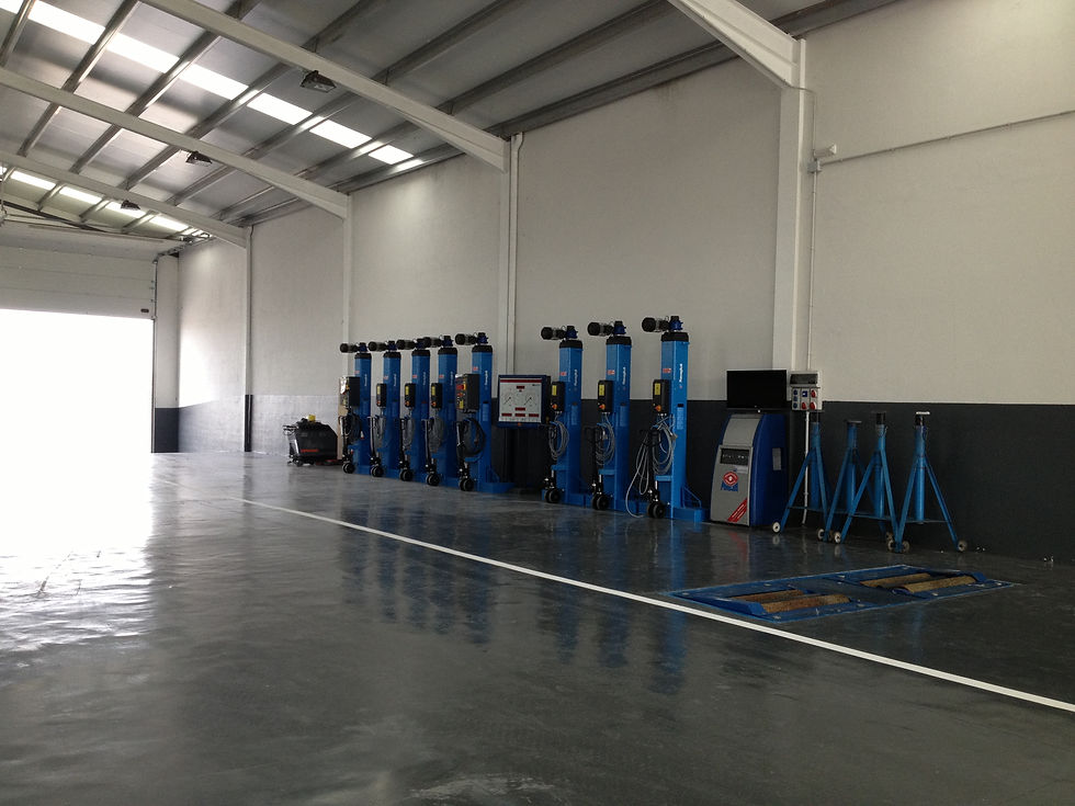 EQUIPAMIENTO