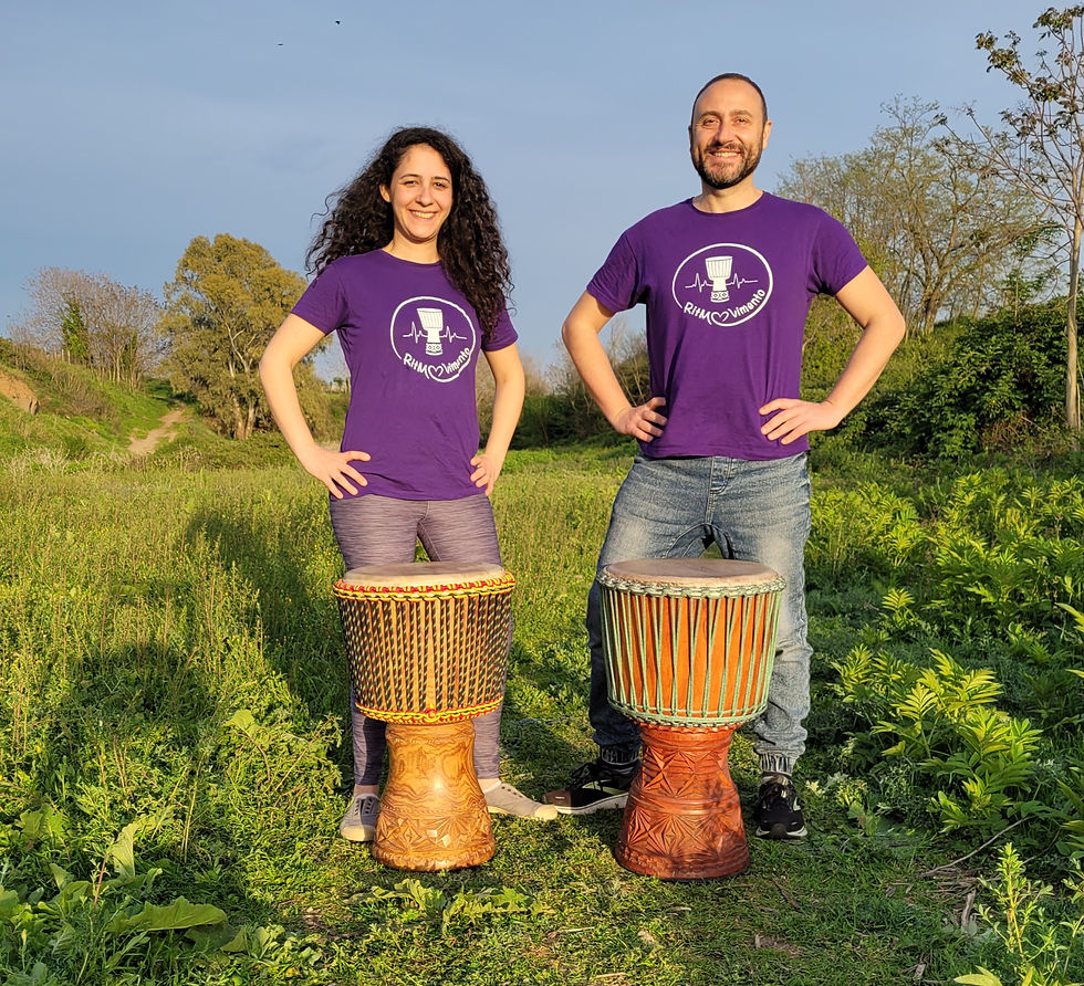 סדנת תיפוף עם ענבר אברמי ולוקה לאודני
