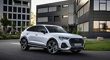 Audi Q3 Sportback PHEV (2022) Review
