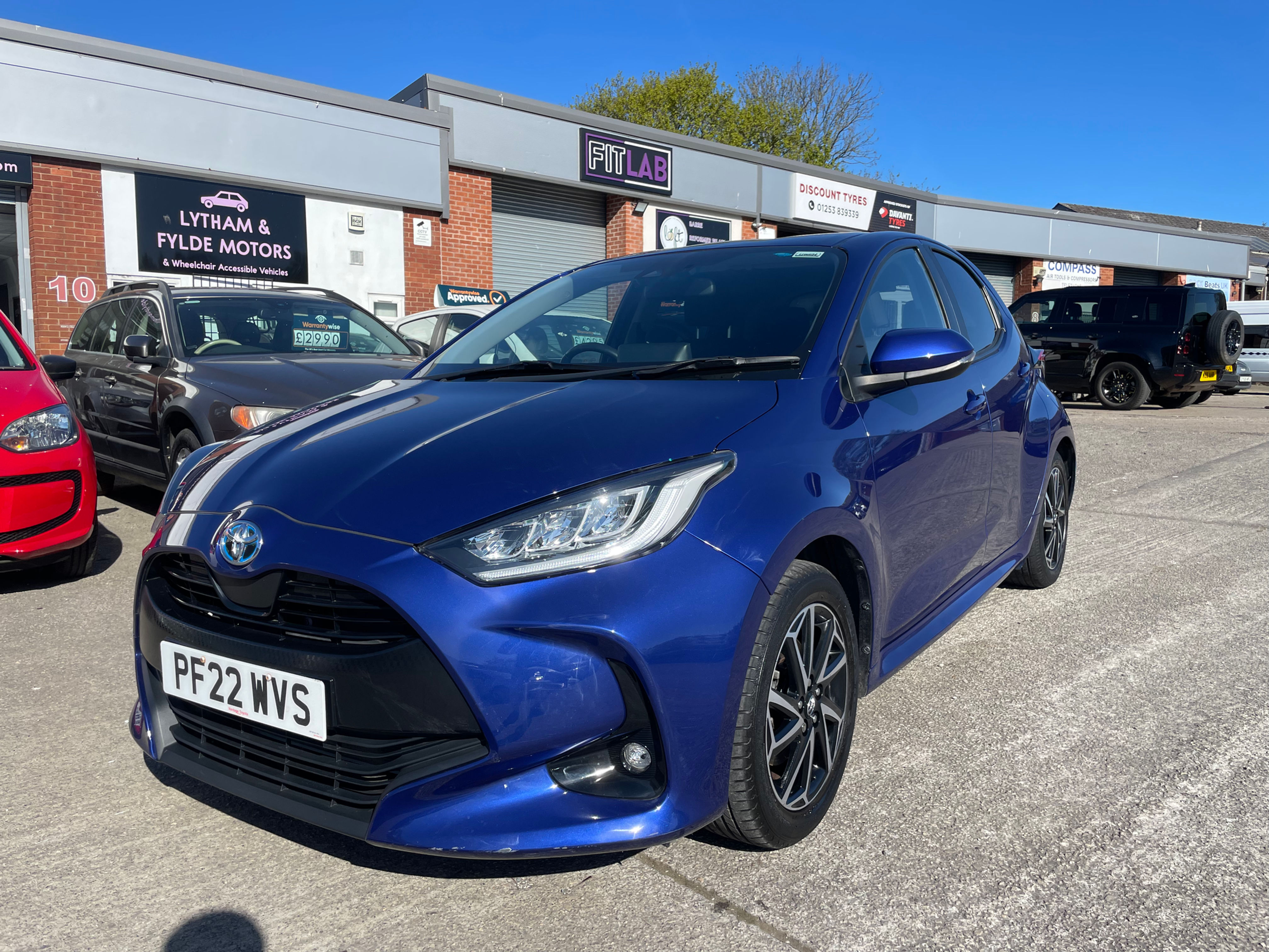 Toyota Yaris Design Hybrid Automatic 2022