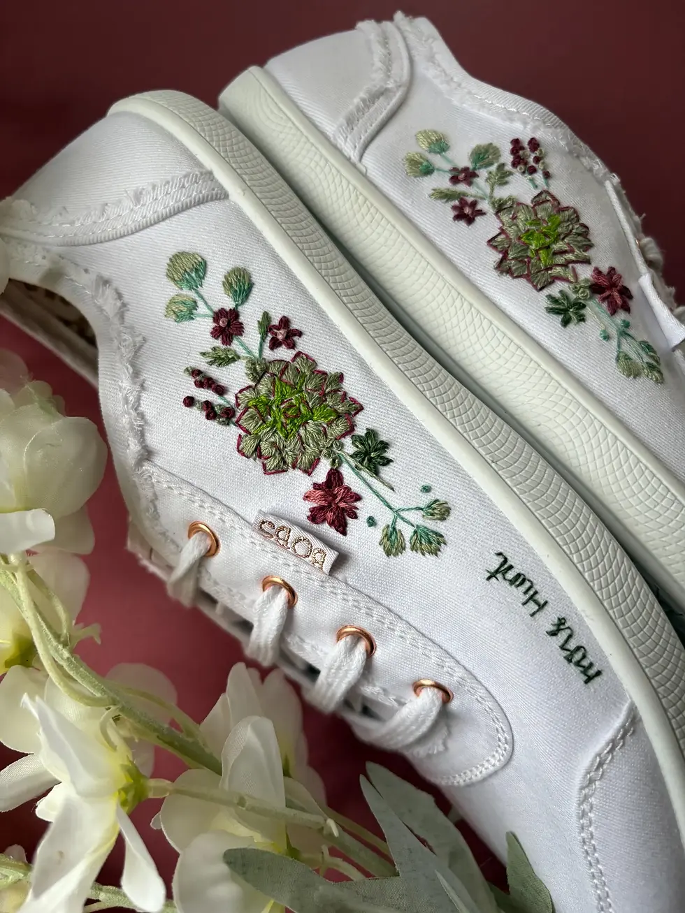 Miniaturbild: Bridal shoes, Sketchers and Bob's Bcute