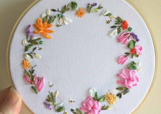 sil ribbon design