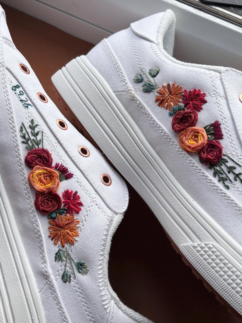 Miniature : Custom Embroidered Bridal Sneakers, Burnt Orange Old Skool Vans