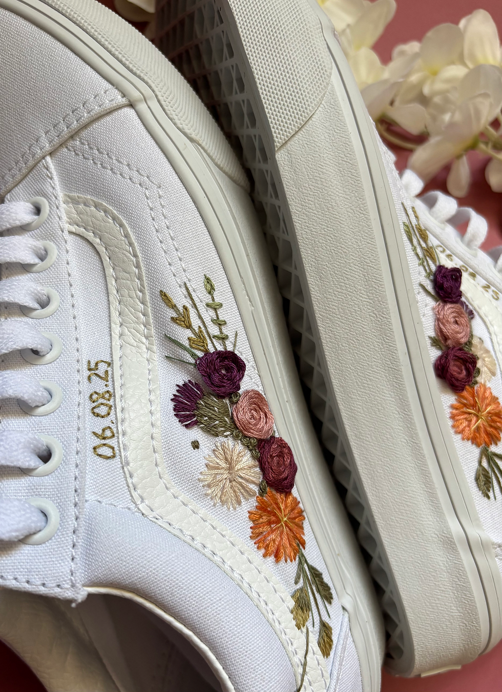 Miniature : OrangE, purple and cream bridal wedding vans, OLD SKOOL VANS