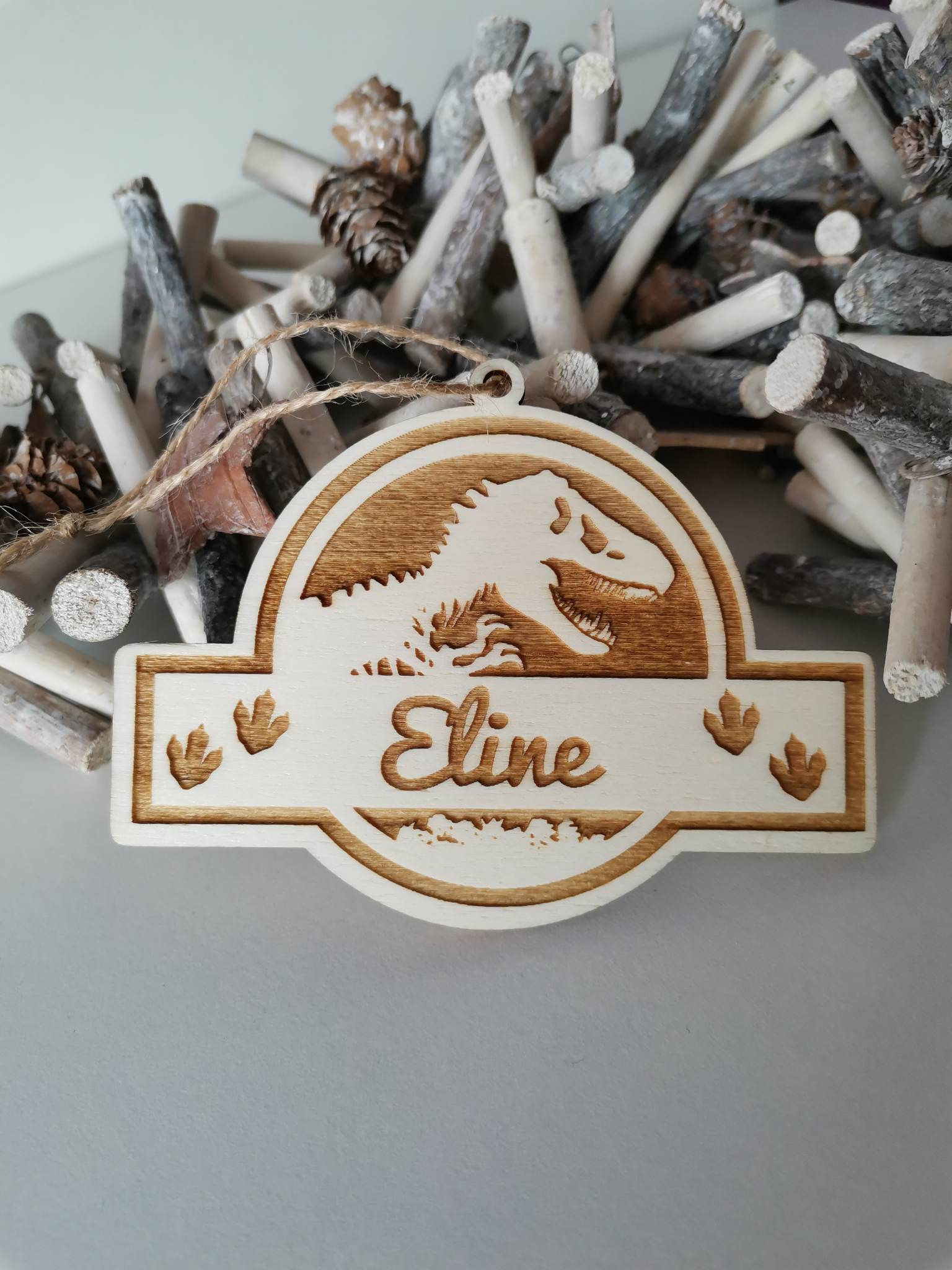 BOULE DE NOEL JURASSIC