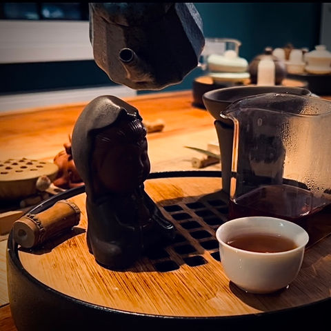 Tea Room (Documentary)