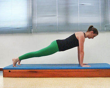 exercício prancha frontal