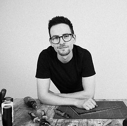 Maker Craftsman Leatherworker Geoff Wilde Wilde's Leatherwork