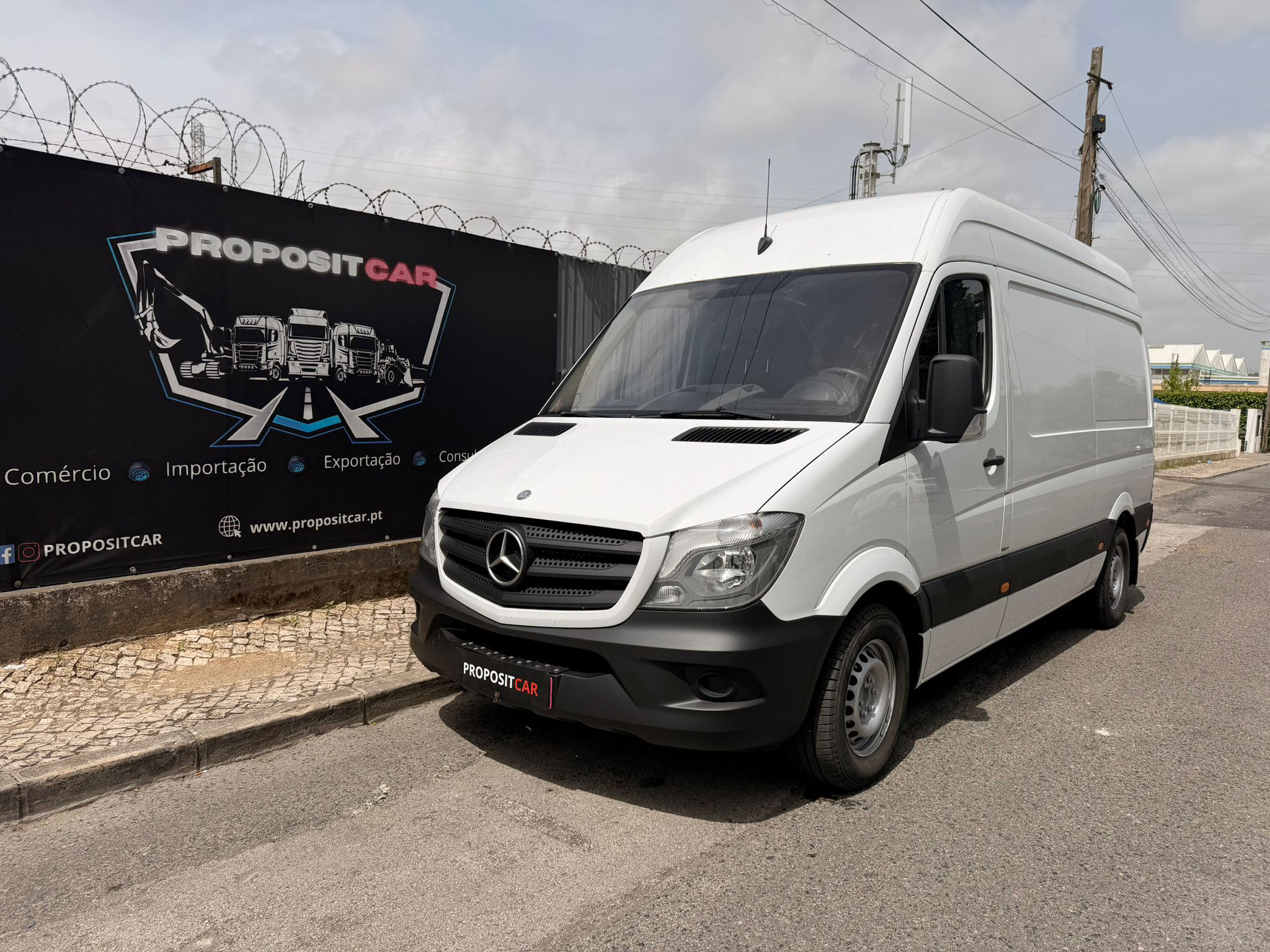 MERCEDES SPRINTER 313 2.2 cdi Viatura como nova apenas 137.000km L2H2 2015