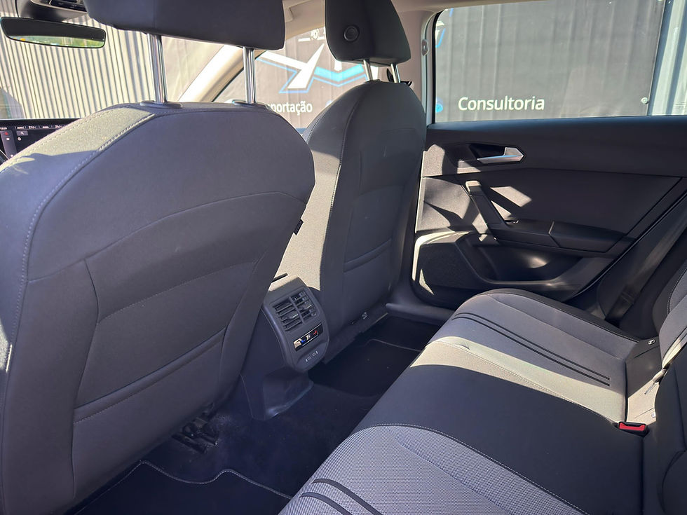 Miniatura: SEAT LEON 1.0 TSI SPORTSTOURER 2021