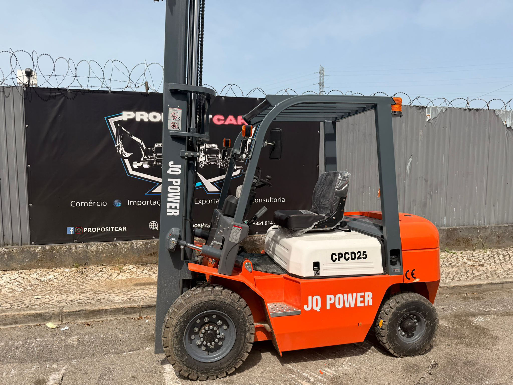 EMPILHADOR JQ POWER 2500kg novo Diesel 2026