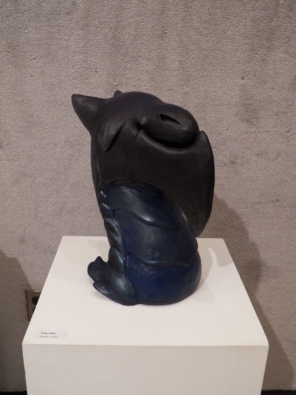 Vyther Bust
