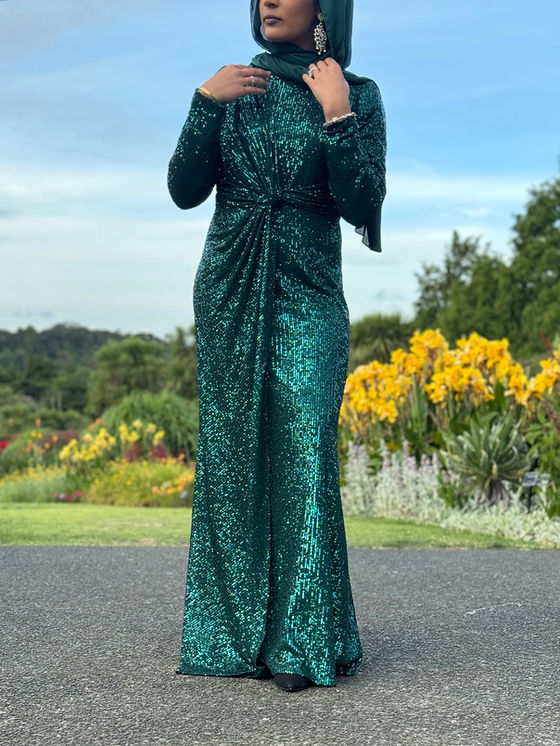 Dresden Green Diamond Dress | The Hijabi Stylist