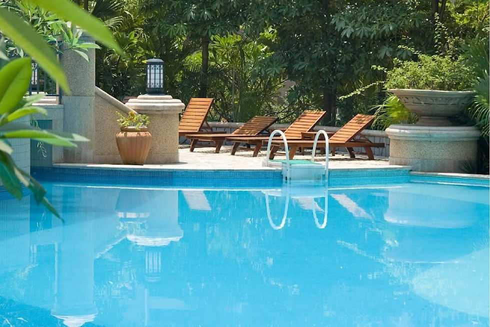 Globe Pools Background (1)_edited.jpg