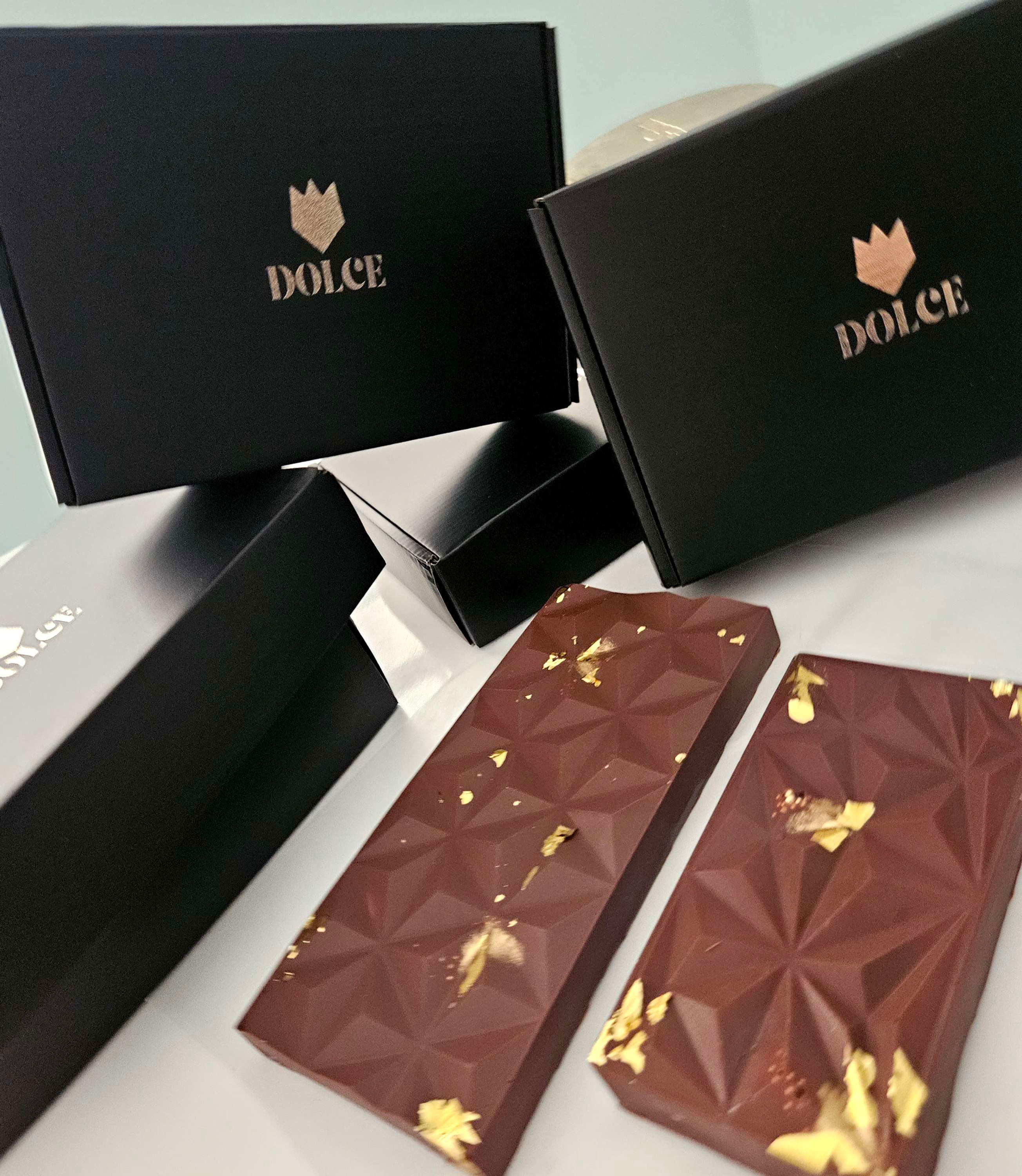 Chocolate dubai king size