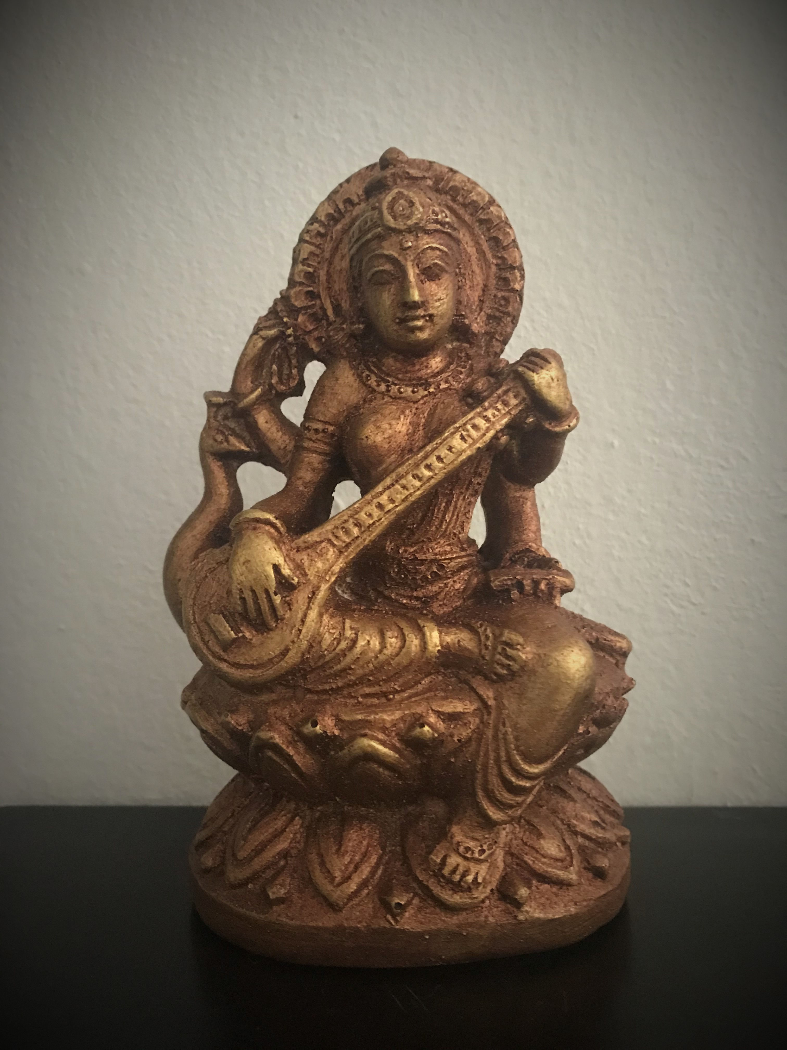 Saraswati Statue