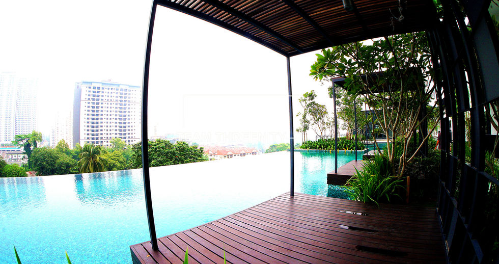 D Verdana - Pool.jpg