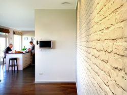 Classic White Brick Wallpaper
