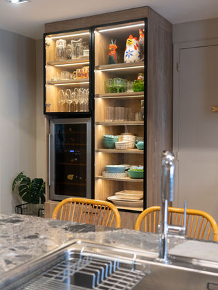 Instalacion electrica de cocina en Buenos Aires con luces bajomesada