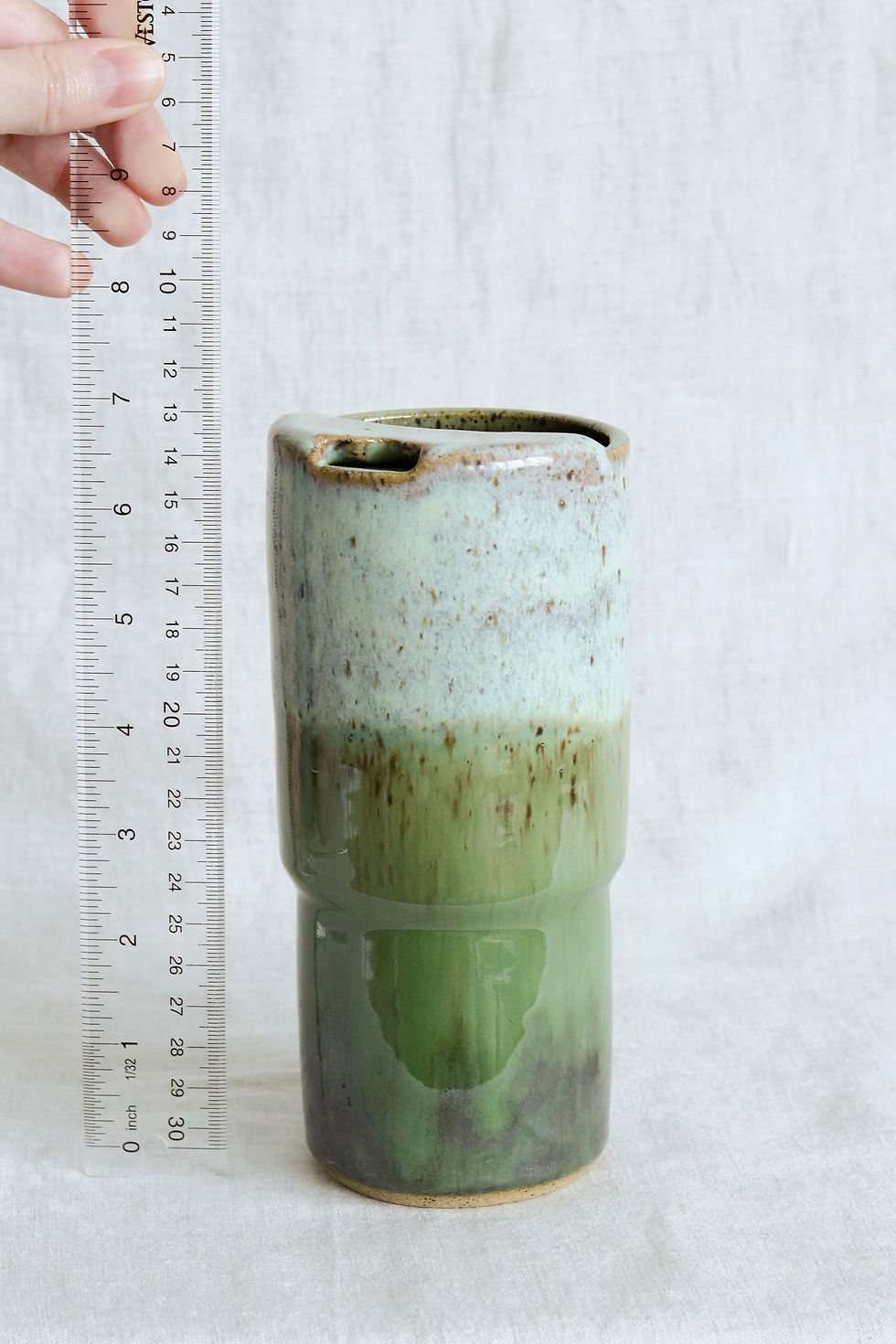Thumbnail: Emerald Cherely Cup (Medium)