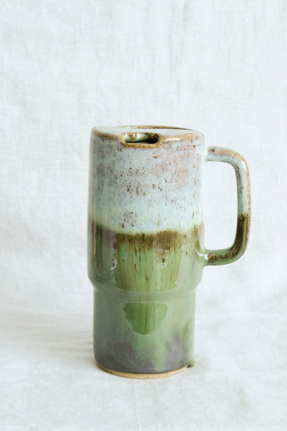 Thumbnail: Emerald Cherely Cup (Medium)